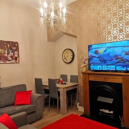 Sommerset Cottages - 2 Bedroom House ซันเดอร์แลนด์ ภายนอก รูปภาพ