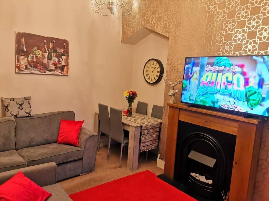 Sommerset Cottages - 2 Bedroom House ซันเดอร์แลนด์ ภายนอก รูปภาพ