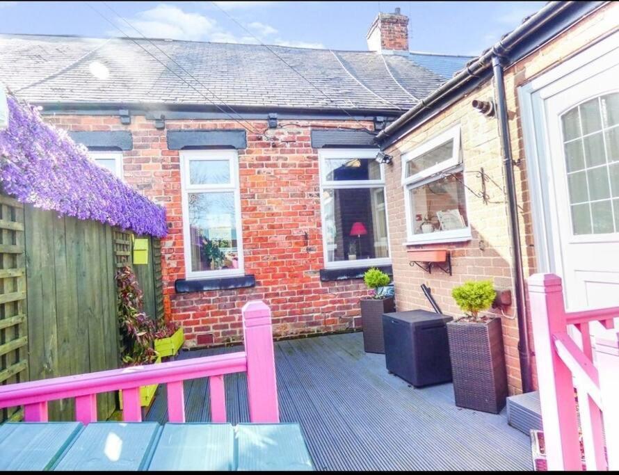 Sommerset Cottages - 2 Bedroom House ซันเดอร์แลนด์ ภายนอก รูปภาพ