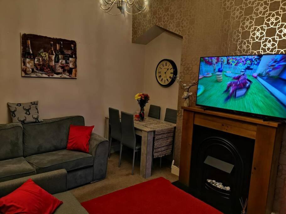 Sommerset Cottages - 2 Bedroom House ซันเดอร์แลนด์ ภายนอก รูปภาพ