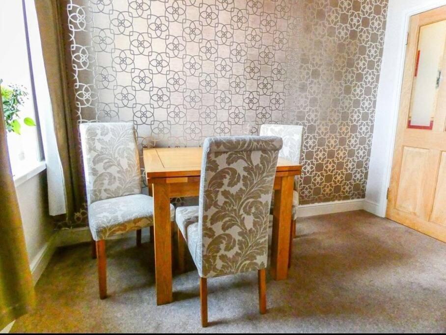 Sommerset Cottages - 2 Bedroom House ซันเดอร์แลนด์ ภายนอก รูปภาพ